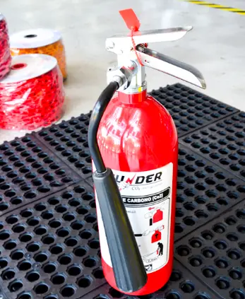 Extintor de CO2 Marca Badger by Fanex, modelo 5 LBS